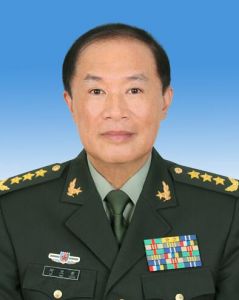 何衛東