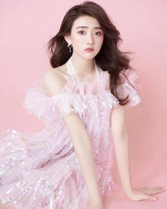 梁潔