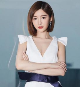 毛曉彤