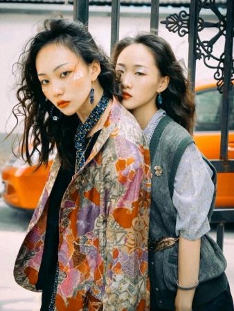 瘋產姐妹